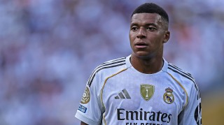 ewc电竞世界杯-姆巴佩强调团队优先：攻防两端皆全力以赴