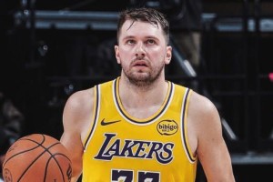 尽力局，东契奇25中16空砍42分7板8助4断，正负值-10